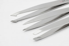 Набор пинцетов для бровей в чехле - Фото 3