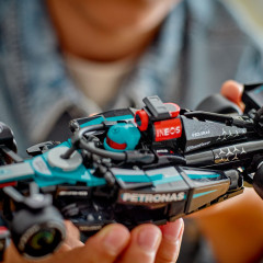 Конструктор Speed Champions 77244 Болид Mercedes-AMG F1® W15. Mercedes-AMG F1® W15 Race Car - Фото 10