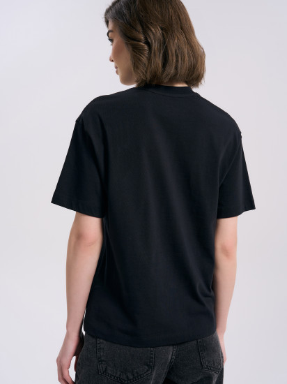 Футболка женская