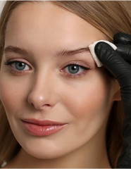 Концентрат очищающий для обезжиривания кожи и фиксации цвета бровей «Cleansing Concentrate» - Фото 13