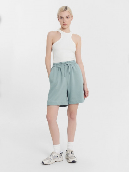 Шорты женские