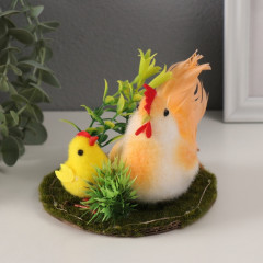 Фигурка «Рыжая курочка с цыплёнком на полянке» - Фото 1