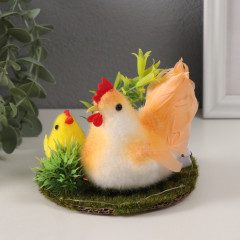 Фигурка «Рыжая курочка с цыплёнком на полянке» - Фото 4