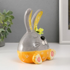 Сувенир «Зайчонок в шортах с цветочком на ухе» - Фото 3