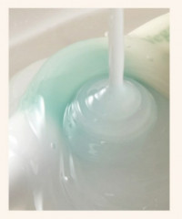 Пептидная сыворотка для век с массажным аппликатором «Vegan Collagen Eye Serum» - Фото 4