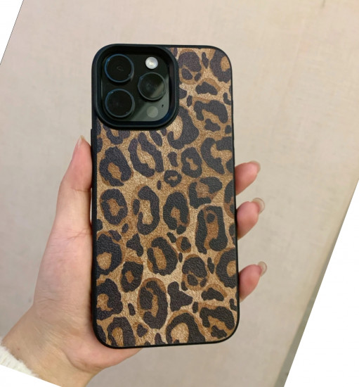 Чехол на IPhone 16 Pro Max