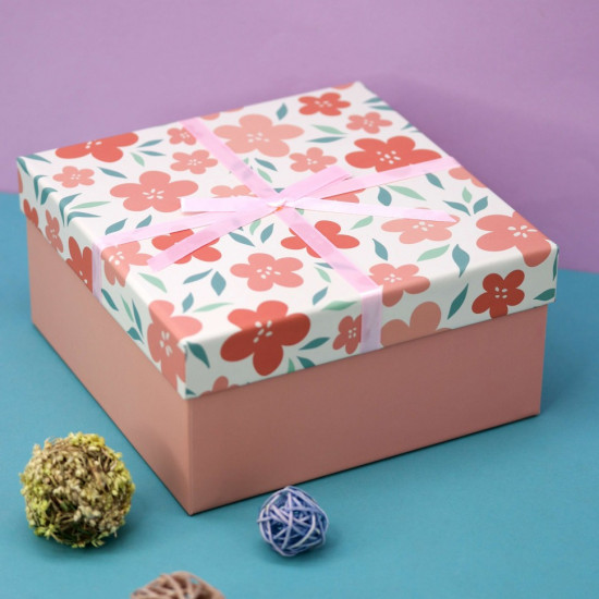 Коробка подарочная «Bloom flowers»
