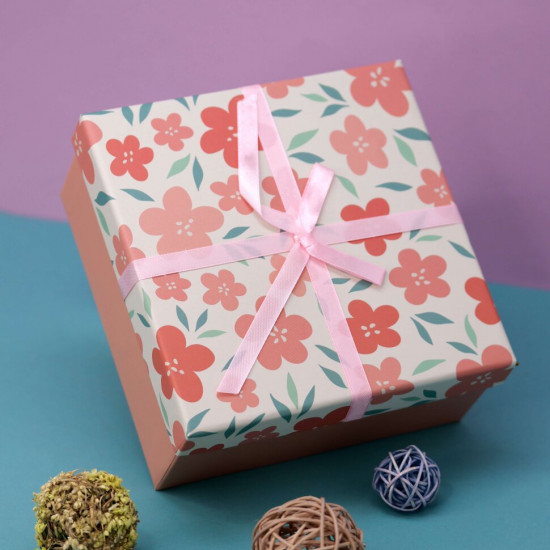 Коробка подарочная «Bloom flowers»