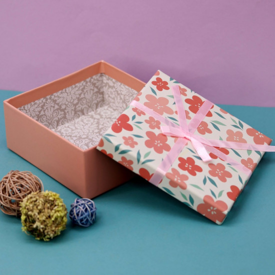 Коробка подарочная «Bloom flowers»