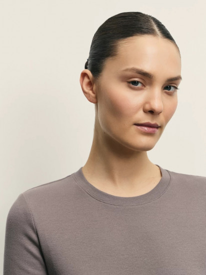 Футболка женская