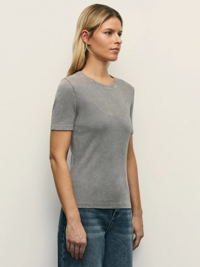 Футболка женская