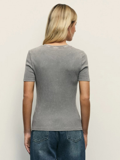 Футболка женская