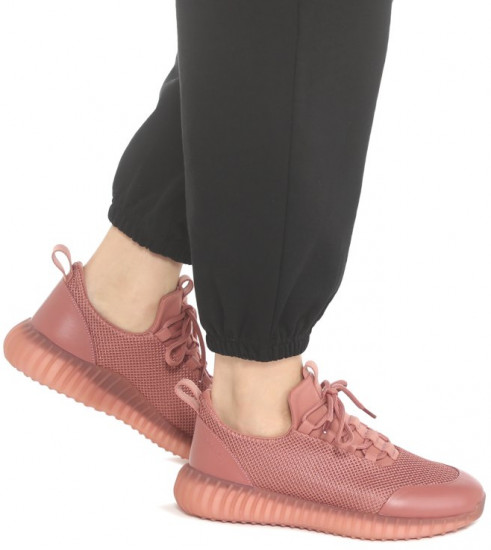 Кроссовки женские