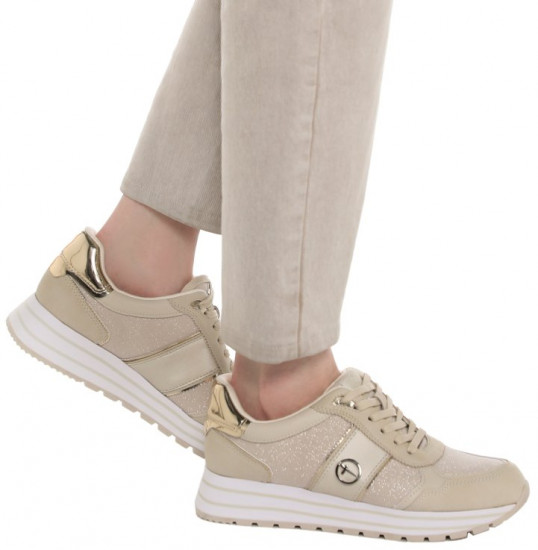 Кроссовки женские