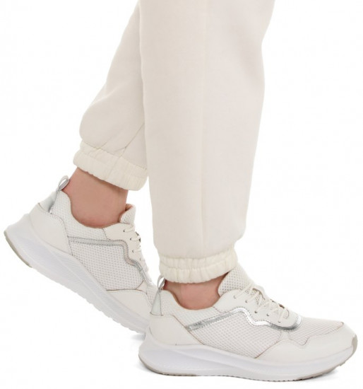 Кроссовки женские