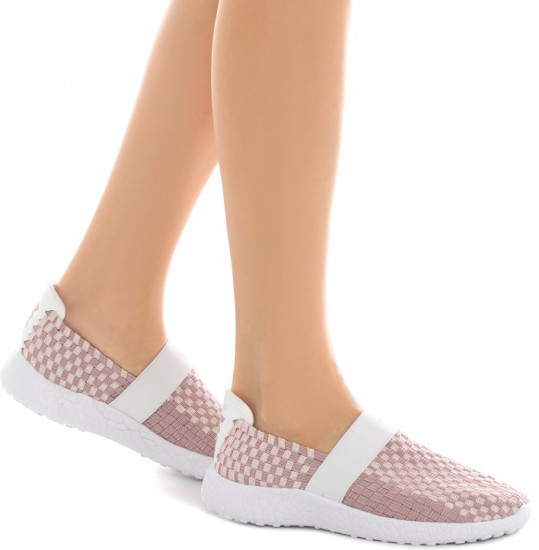 Кроссовки женские