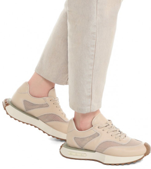 Кроссовки женские