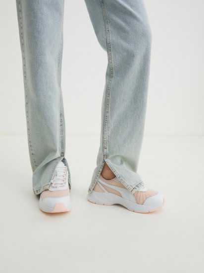 Кроссовки женские