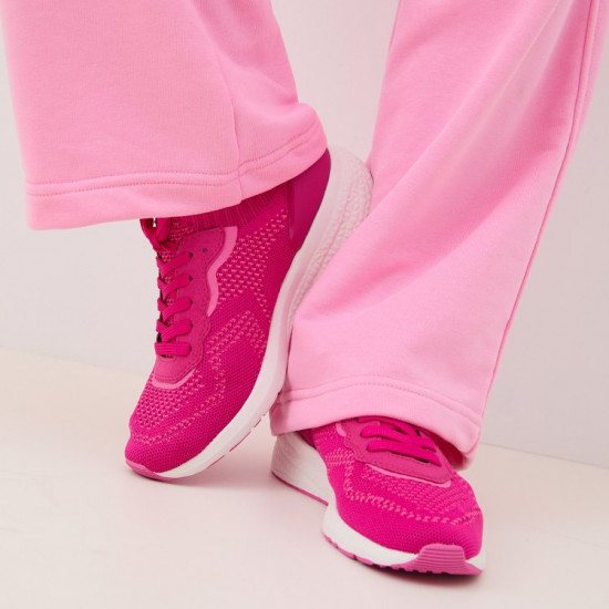 Кроссовки женские