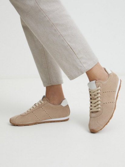 Кроссовки женские