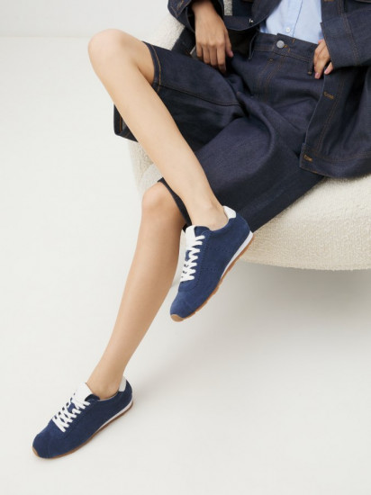 Кроссовки женские