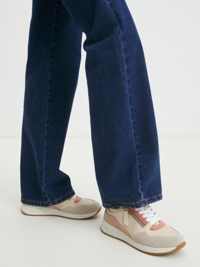 Кроссовки женские