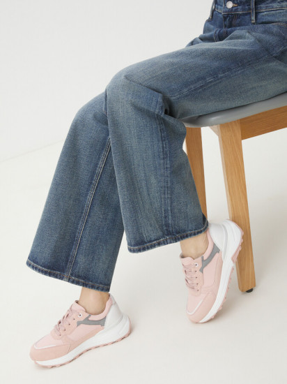 Кроссовки женские