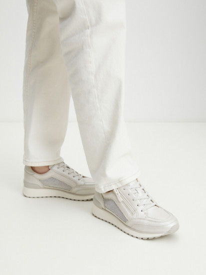 Кроссовки женские