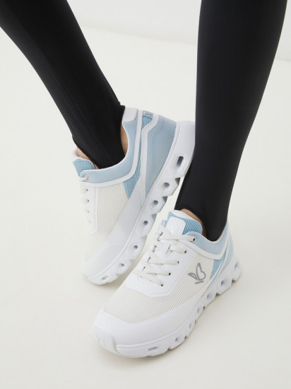 Кроссовки женские