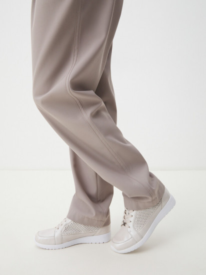 Кроссовки женские