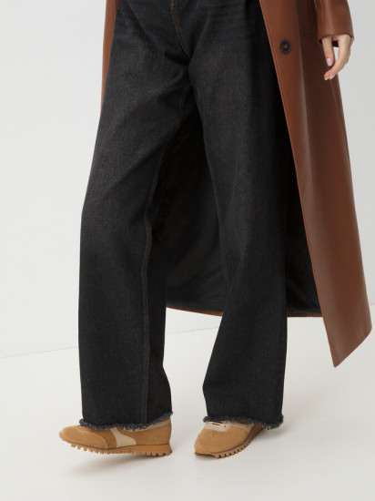 Кроссовки женские