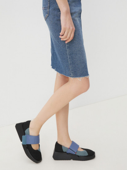 Кроссовки женские