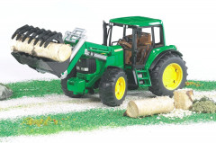 Погрузчик с ковшом «John Deere» - Фото 1