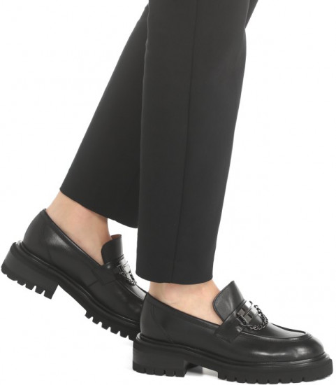 Лоферы женские