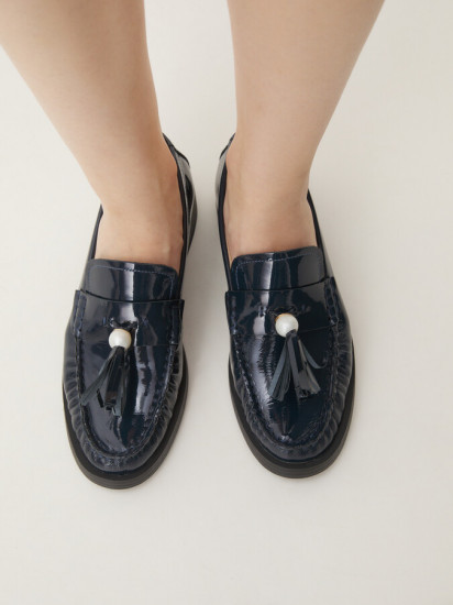 Лоферы женские