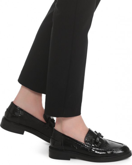 Лоферы женские