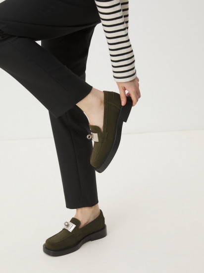 Лоферы женские