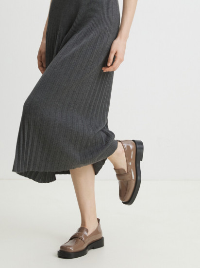 Лоферы женские