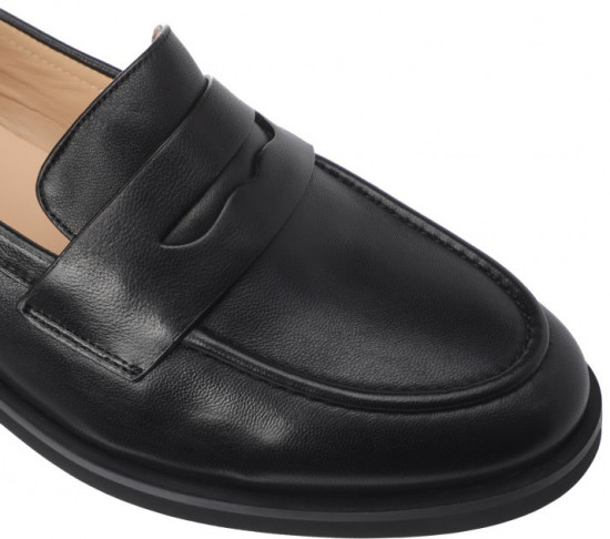 Лоферы женские