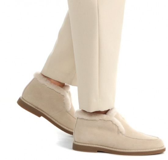 Лоферы женские