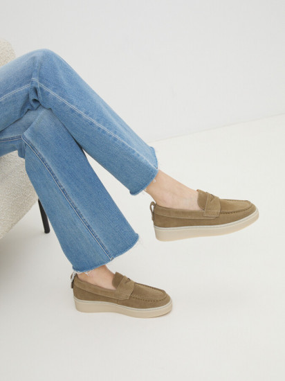 Лоферы женские