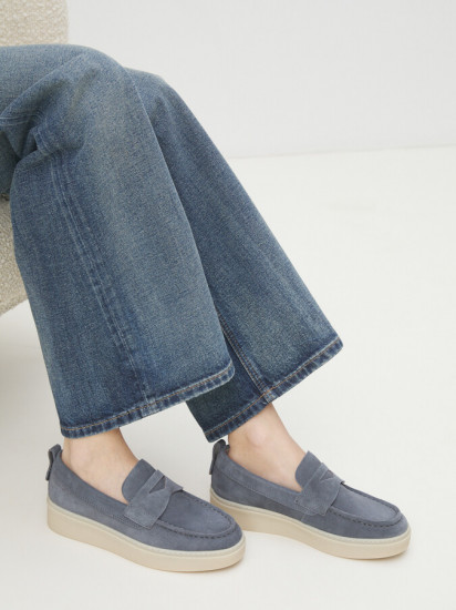 Лоферы женские