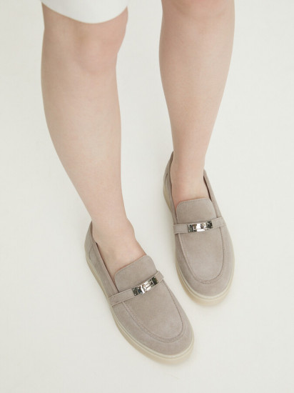 Лоферы женские