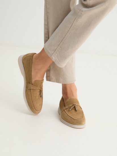 Лоферы женские