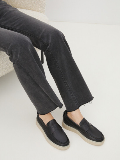 Лоферы женские