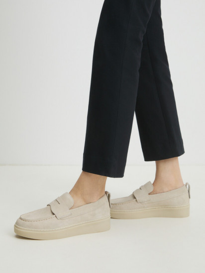 Лоферы женские