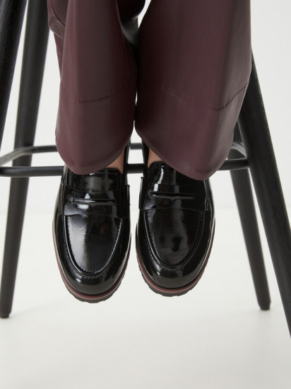 Лоферы женские