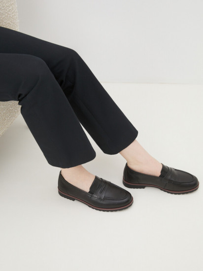 Лоферы женские