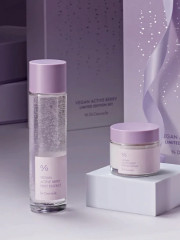Набор уходовых средств для лица «Vegan Active Berry Limited Edition Set» - Фото 1