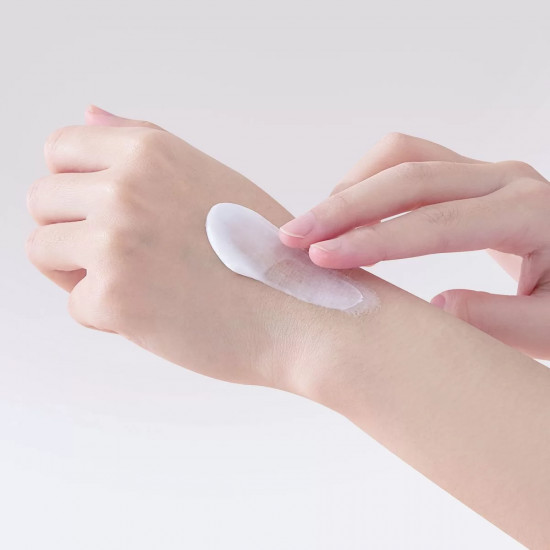 Крем для лица солнцезащитный SPF50+ PA++++ «Vegan Mild Moisture Sun Squalane»